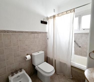 Junin Apartment | Depto Colón Espacioso y céntrico Junín