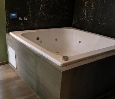 Castelar Apartment | Hotel Castelar suit