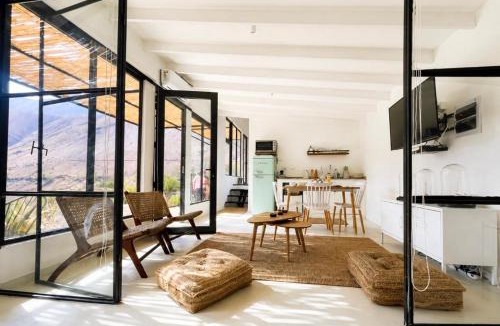 Paiguano Hotel | Glaciar de Roca Lofts