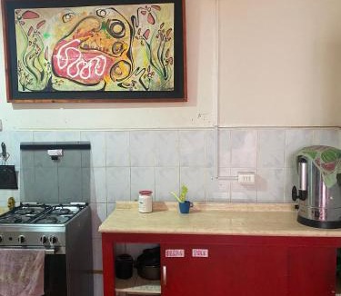 Cerro Alegre Bed & Breakfast | La Mancha Art Hostel - Cerro Alegre - Valparaiso
