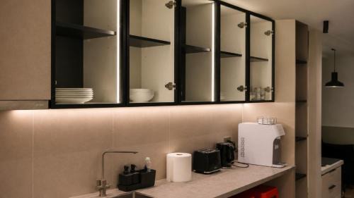 Apoquindo Apartment | Moderno departamento vanguardista en el corazón de Las Condes