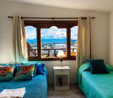 Province of Tierra del Fuego Ski Chalet | Ushuaia Magnifica,cabaña con balcon,luminosa y calida