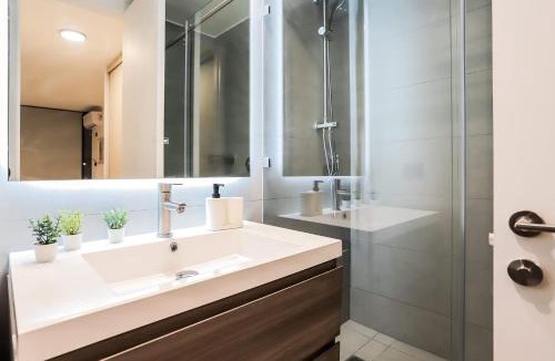 Apoquindo Apartment | Prime Location In Las Condes Ideal For 3