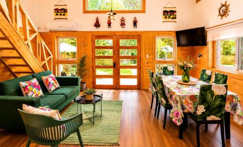 Conaripe House | Casa de las Flores