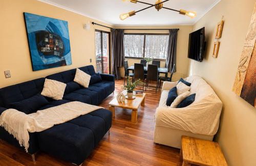 Pinto Apartment | DEPARTAMENTO PREMIUM & EXCLUSIV0 en Nevados de Chillan, full equipado, con acceso directo a canchas de ski, aguas termales, spa y mucho mas 2
