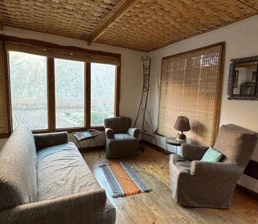 Pisco Elqui House | Casa en Altura con mirador a Viñedos y WiFi