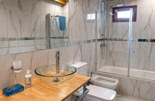 San Carlos de Bariloche House | Bariloche-Jockey Club