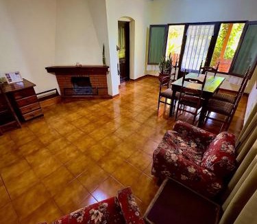 San Martin House | Casona rural con lago, cascadas y naturaleza - Los Lapachos Oberá