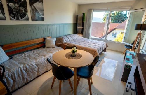Centro Apartment | Moderno y Luminoso Monoambiente con Vista al Lago