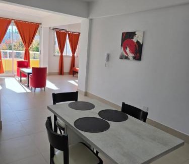 San Pedro de Jujuy Apartment | Departamento Alberdi