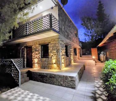 Cacheuta Ski Chalet | Cabaña Pica Piedra