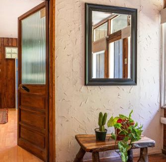 Melocoton Hostel | Hostal Casona del Agua 2 personas Cama matrimonial Tinajas Cajon del Maipo