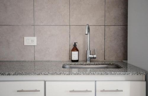 General Roca Apartment | Temporario Sur, Depto ideal familias con cuna Pet-friendly, zona IUPA