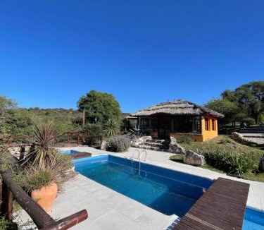 Yocsina House | Refugio 17 - Cabañas & Suites de montaña en Falda del Carmen