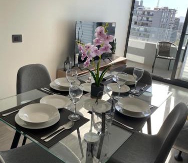 La Cisterna Apartment | Acogedor Depto con Estacionamiento Cerca Metro Wifi & Gym