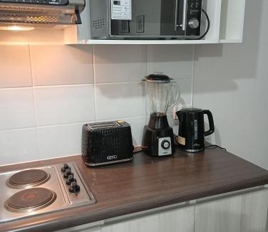 La Serena Apartment | Bello departamento familiar pet friendly sector el Faro de La Serena, piso 4 con ascensor, malla anticaídas ideal para niños y mascotas, piscina, estacionamiento gratuito, regalo de bienvenida