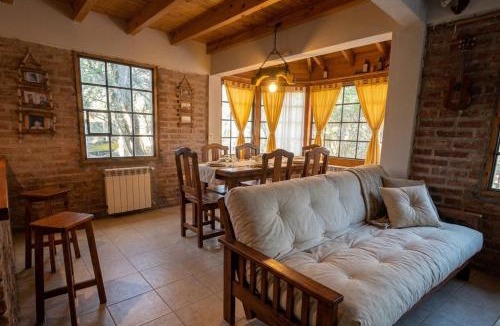 Villa Los Coihues House | Matrimonial en Casa de Montaña