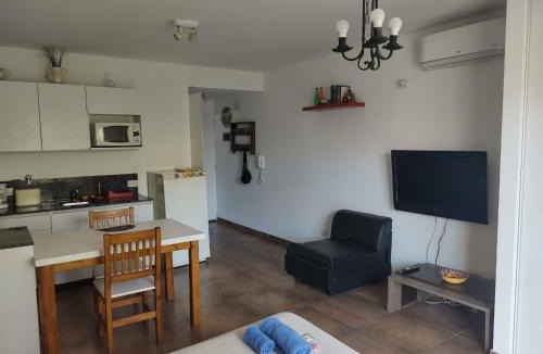 Comuna 12 Apartment | Naon Arts exp 3