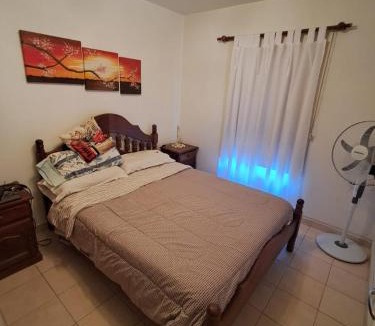 Trelew House | Habitación Privada en La Casa de Thor