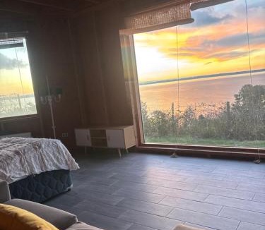 Puerto Varas House | Cabin Puerto Varas lake view and tinaja