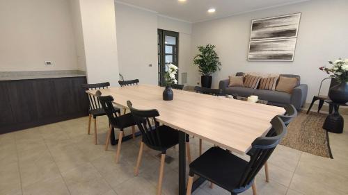 La Cisterna Apartment | Oceana Suites Refugio en Briones Luco