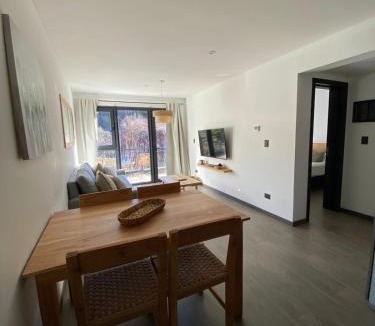San Martin de los Andes Apartment | Balcones de Ruka con vista a la montaña