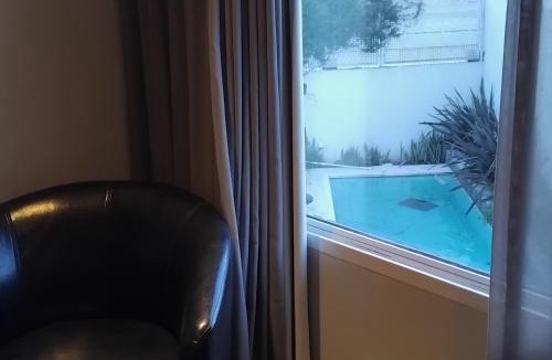 Ezeiza Bed & Breakfast | VICTORIA BED and BREAKFAST 1 A 3KM AEROPUERTO EZEIZA