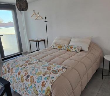Carlos Casares Apartment | Loft Amplio y moderno con parque CASARENT