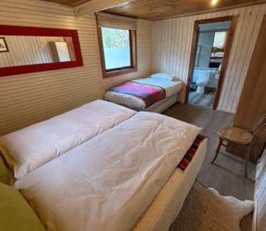 Refugio lo Valdes House | Hostal Piolet en Baños Morales