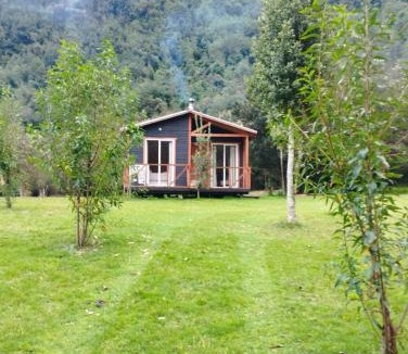 Los Ladrillos House | Cabaña El Alto Cochamó