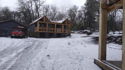 Pinto Ski Chalet | Cabañas Del Edén