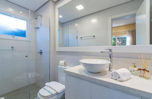 Carniel Apartment | Casa de Pedra | 2 Suítes | Piscina | Lareira