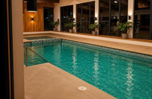 Puerto Natales Apartment | Patagonia Big Family Apart BBQ & HotPool