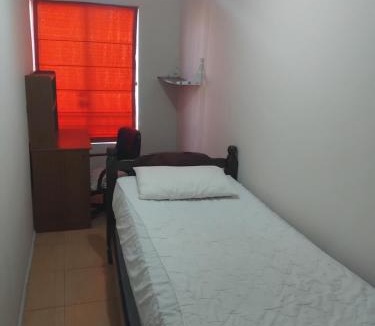 Placeres Apartment | Pieza cerca de la universidad santa maría