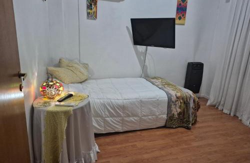 Monte Grande House | Nel's Casa Hostel A 15 minutos de Aeropuerto Ezeiza