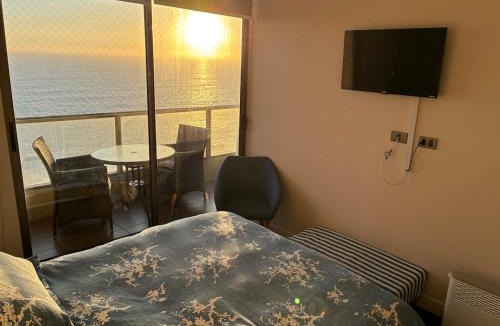 Concon Apartment | Hermoso departamento en Costa de Montemar, Concón -las piscinas sólo se pueden usar en arriendos sobre 15 días