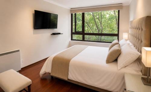 Las Condes Apartment | Departamento 2D 2B a pasos de Mall Sport y Estacionamiento