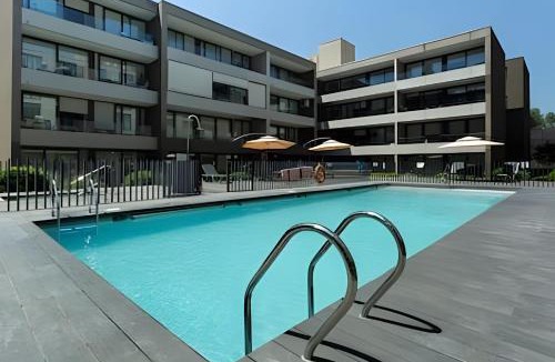 Downtown Santiago Apartment | Espacio Huérfanos Apartments - Pool & Gym