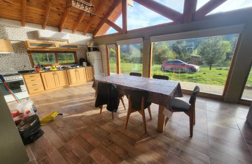 Lago Puelo Ski Chalet | Cabaña Cholito