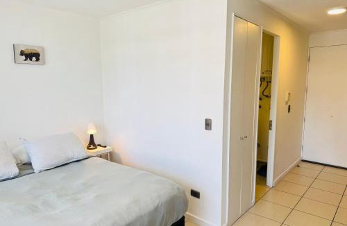 Las Rejas Apartment | Santiago Central Studio
