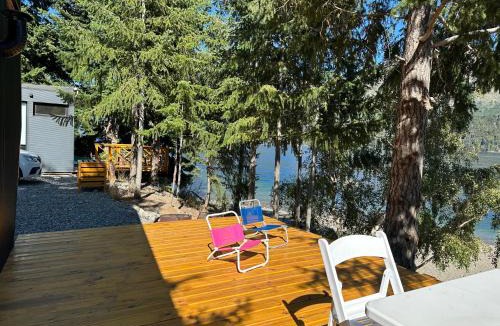 Villa Catedral Ski Chalet | Cabaña Sobre Playa Lago Gutiérrez 2