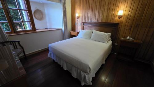 Valdivia Hotel | Hotel Casa Woerner - Caja los Andes