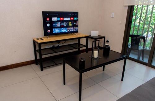 Mendoza City Center Apartment | Depto p 6 Personas Agradable y Vistoso con Cochera
