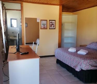 Villa Alegre Hotel | Hotel Colonial Maule Villa Alegre