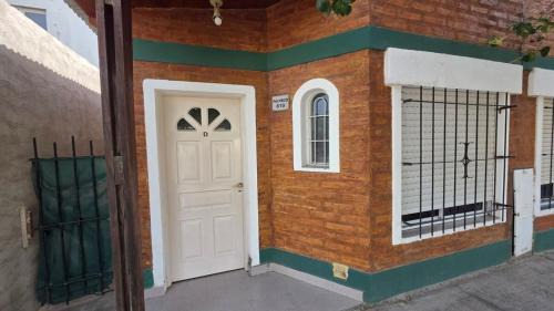 Choele Choel Apartment | Cabaña centrica con camas individuales a 100m de la ruta