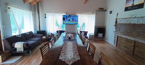Puerto Santa Cruz Ski Chalet | Mis soles!