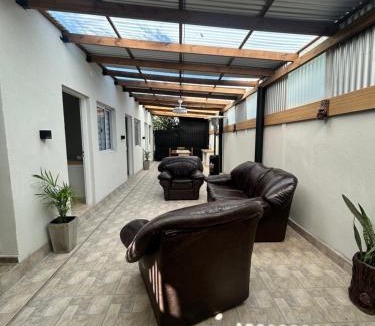 La Union Bed & Breakfast | Casa de Aire Ezeiza
