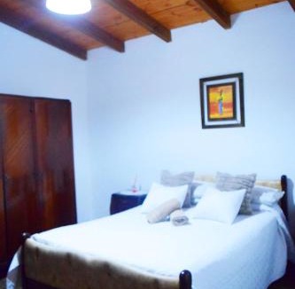 La Falda House | Garage y Patio Privado en La Falda