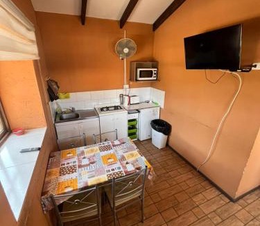 Nogales House | Hostal JV CABAÑA