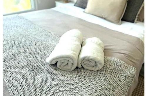 Apoquindo Apartment | Hotel Las Condes Apartment for 3 GYM Parking